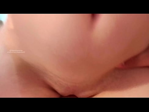 ❤️ අක්කගෙ කාමරේ නිදාගෙන එහෙමයි මට ඇහැරුනේ ️ Porno අසභ්ය si.ixiporn.ru ﹏